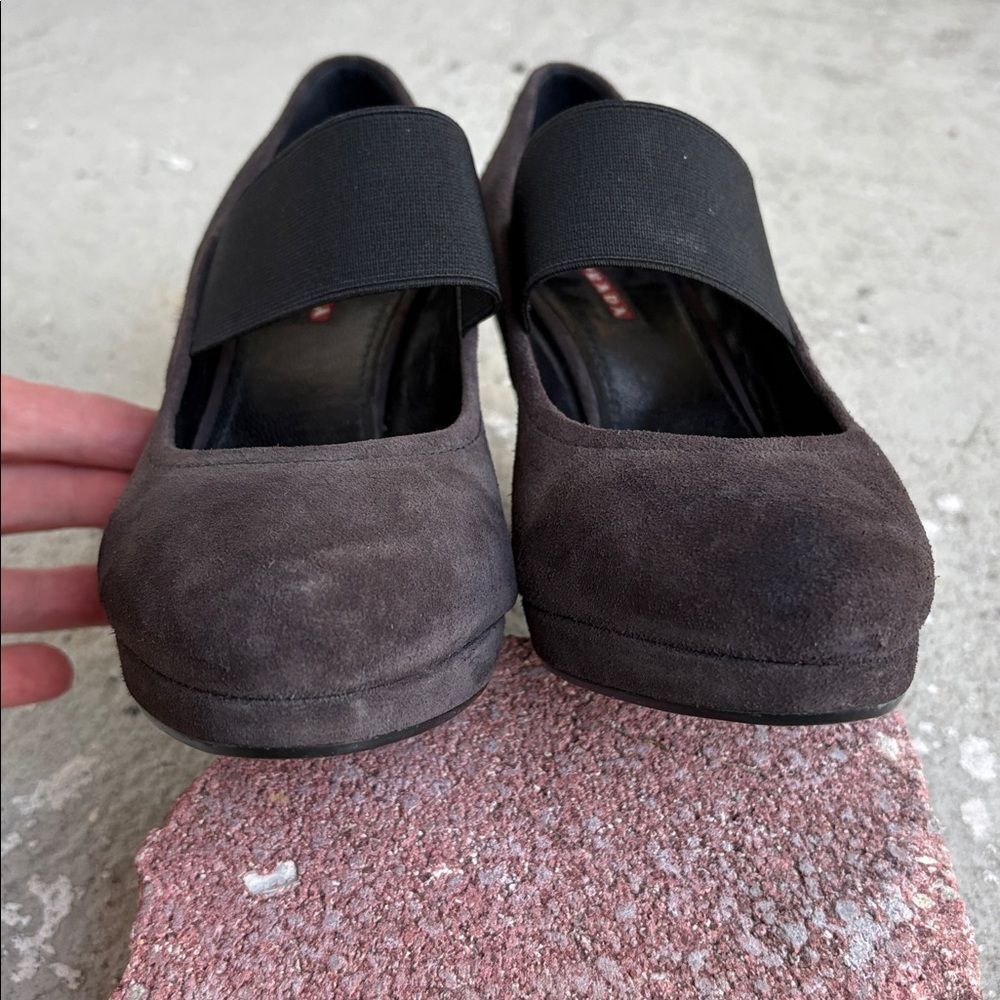 Prada sport 1990s suede wedge Mary Jane’s - Picture 4 of 9
